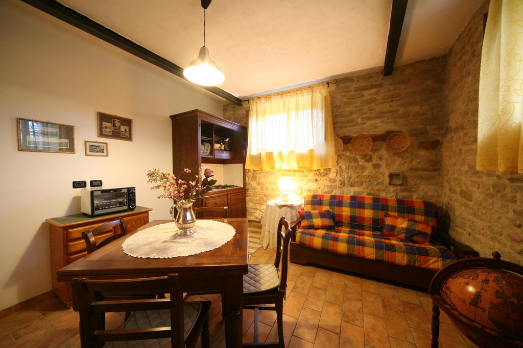 Borgo Di Cortolla Villa Pietralunga  Værelse billede
